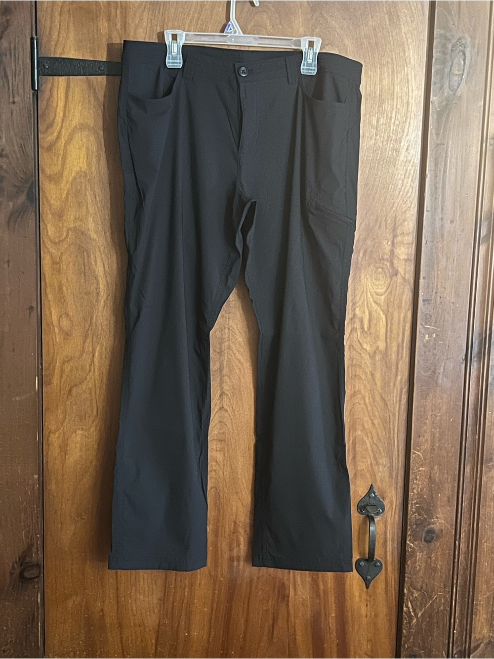 Woman’s Black Casual Performance Pants Eddie Bauer